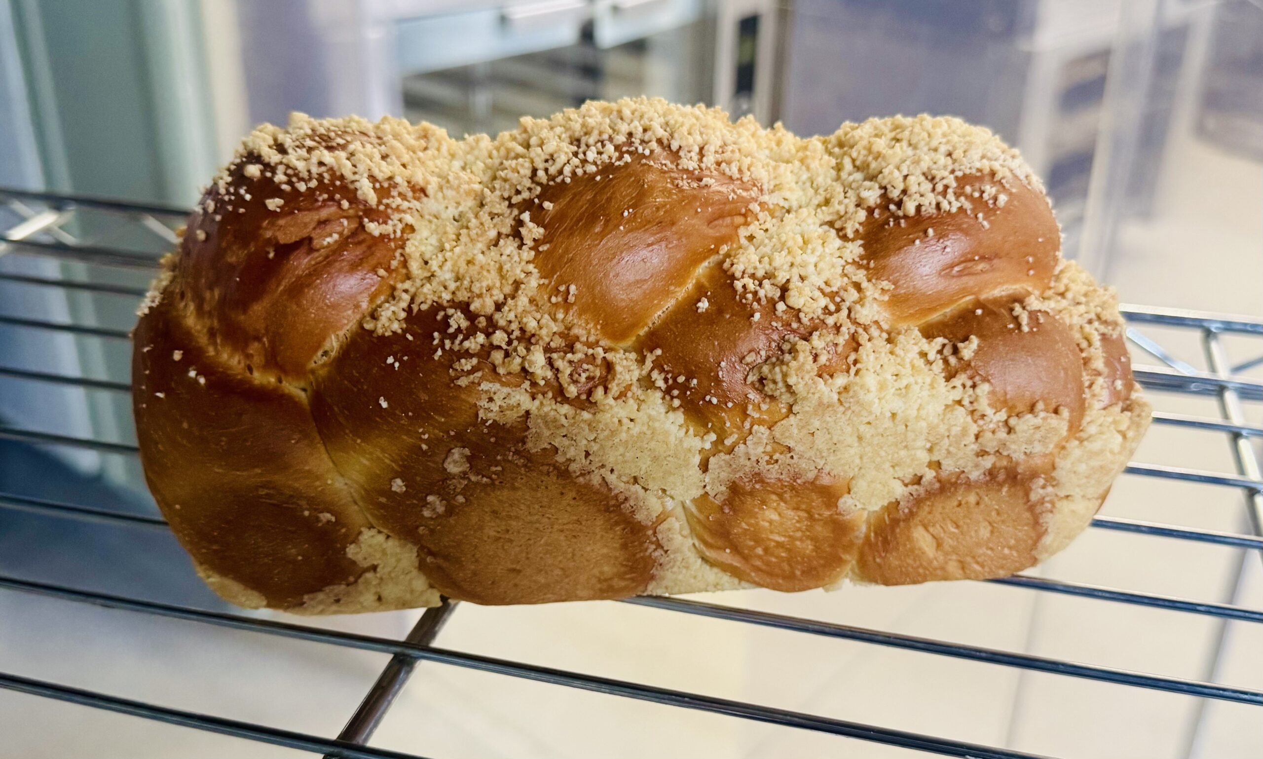 Challah , Chalka, brioche bread with shortbread on the top 400g